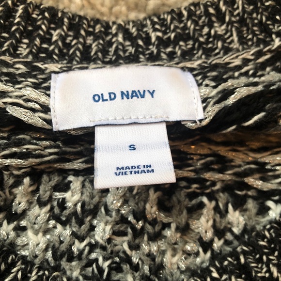 Old Navy fair isle sweater (S) - Picture 5 of 6